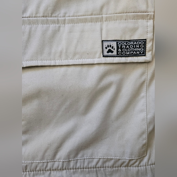 NWOT - Colorado Trading & Clothing Co. Tan Vest - Size M - Picture 2 of 7